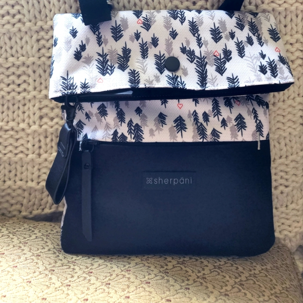 Sherpani Pica (Tree Hugger pattern)